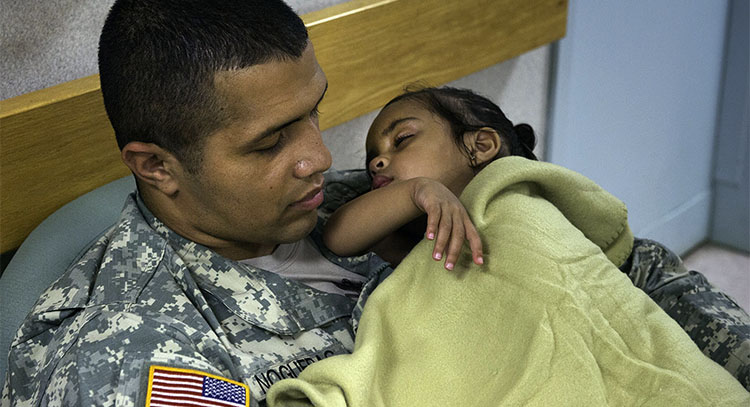 A warm-hearted gesture: VA employee makes a difference for a Soldier and his daughter