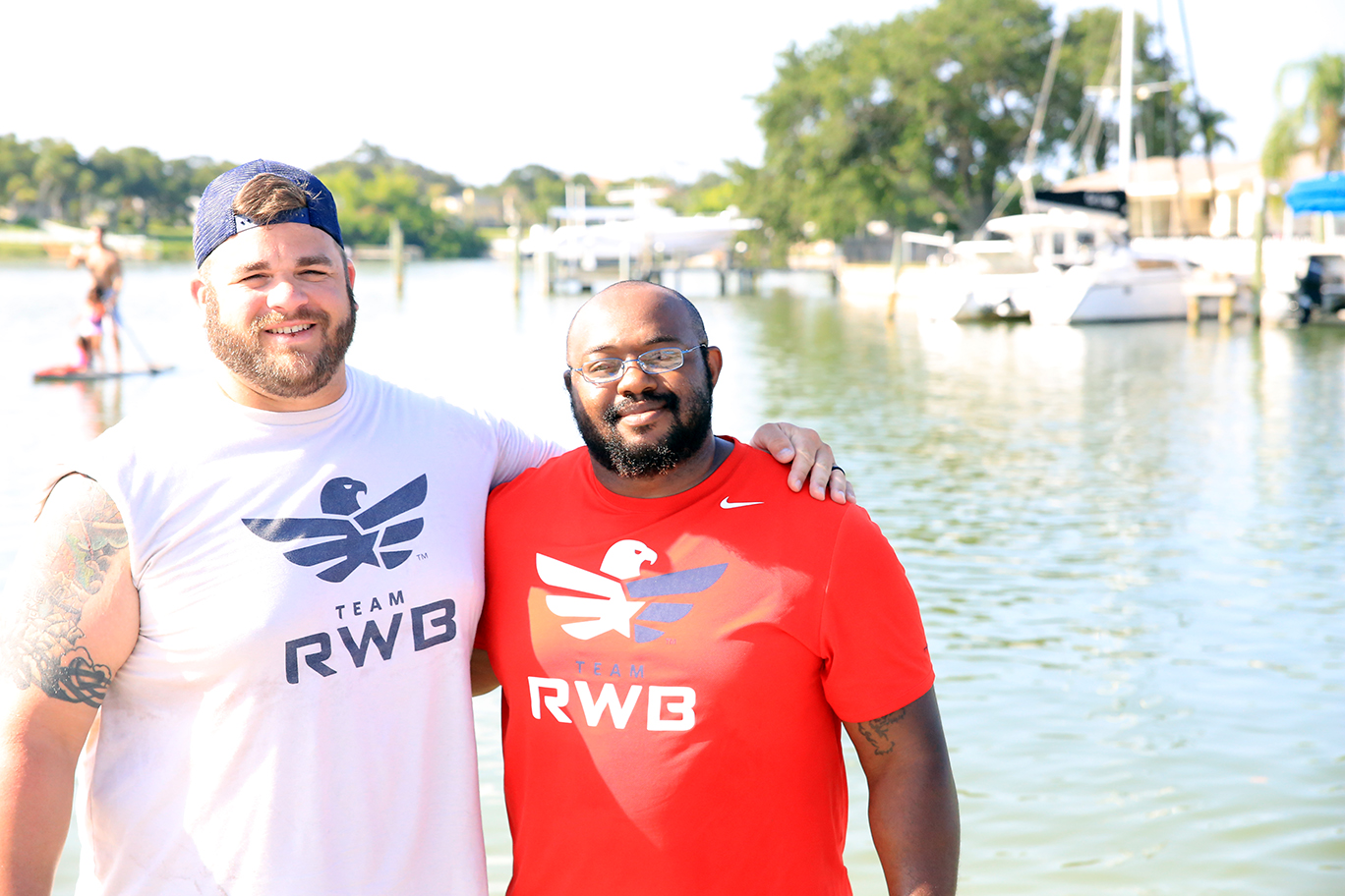Team RWB helps Veterans from Tampa, Florida kayak