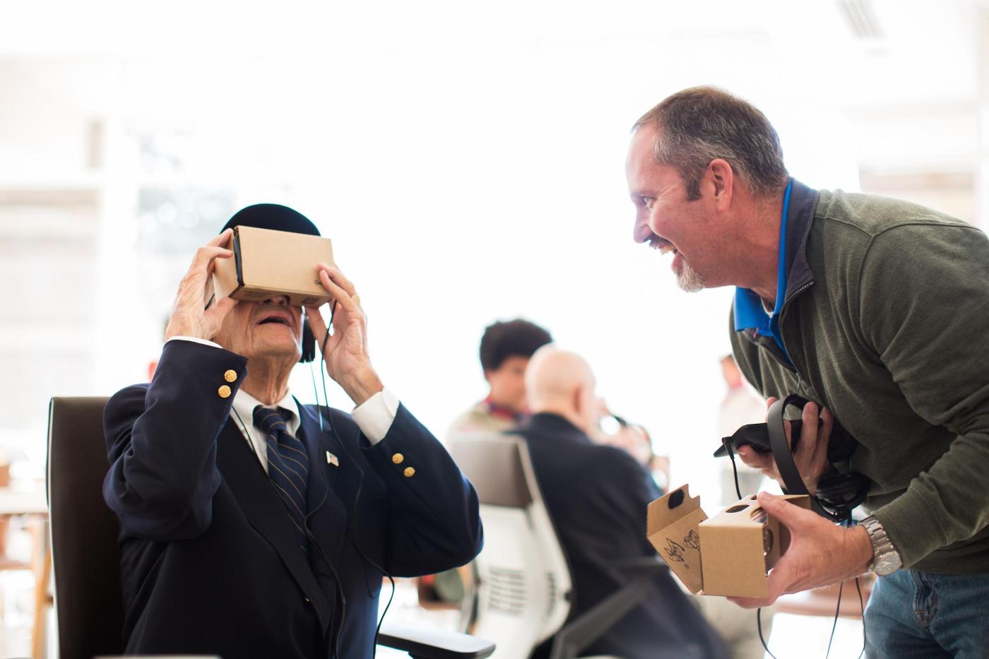 Veterans experience America’s Parade through virtual reality