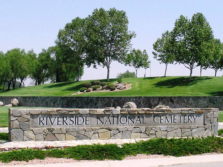 Image of Riverside National Cemetery front entrance.