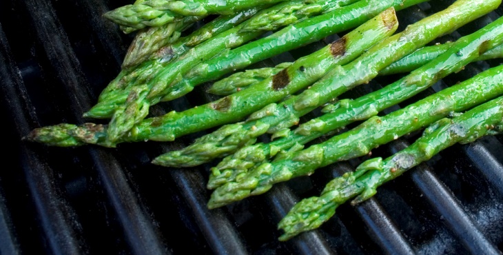 Image of asparagus on a grill