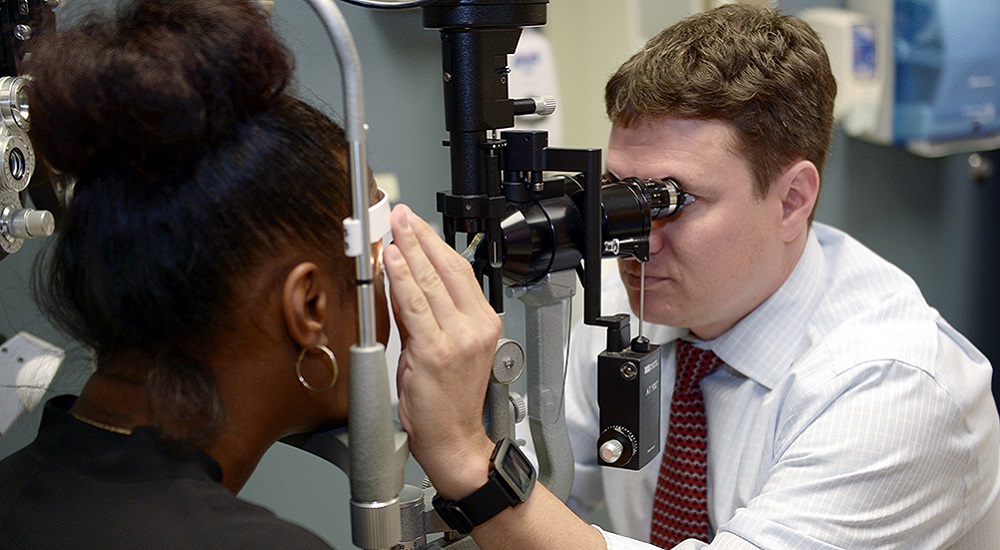 Dr. Seth Holst, Ophthalmologist, VA Pittsburgh Healthcare System