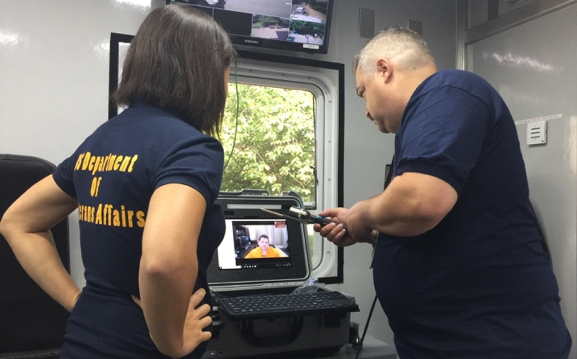 IMAGE: Telehealth exercise in a mobile medical clinic