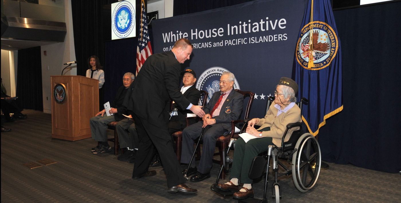 Chinese-American WWII Veterans receive Congressional Gold Medal
