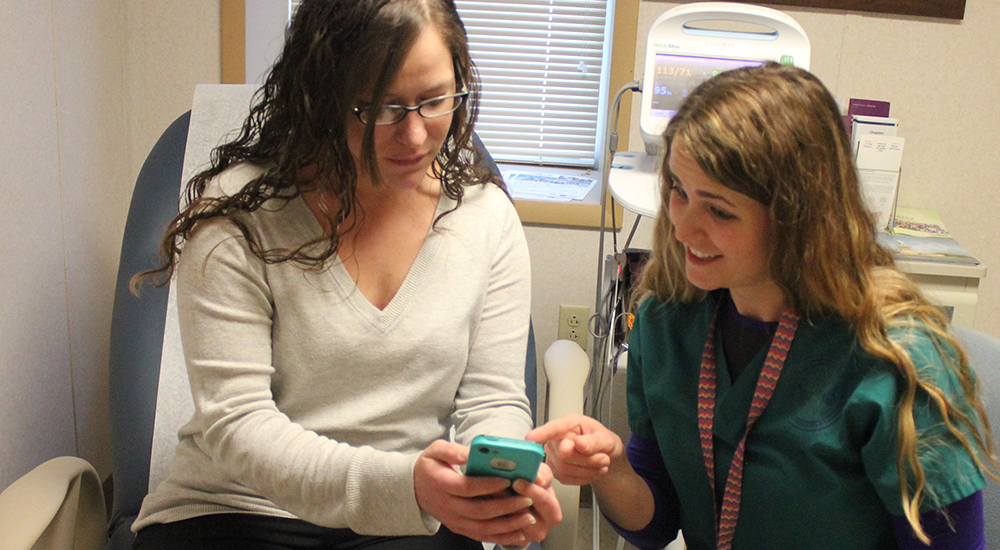 VA nurse educate patient using an app or her phone