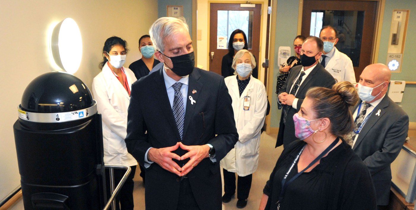 VA Secretary Denis McDonough talks to employees at the DC VA Medical Center.