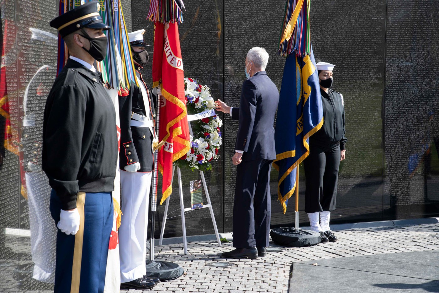 VA, DoD secretaries honor Vietnam War Veterans