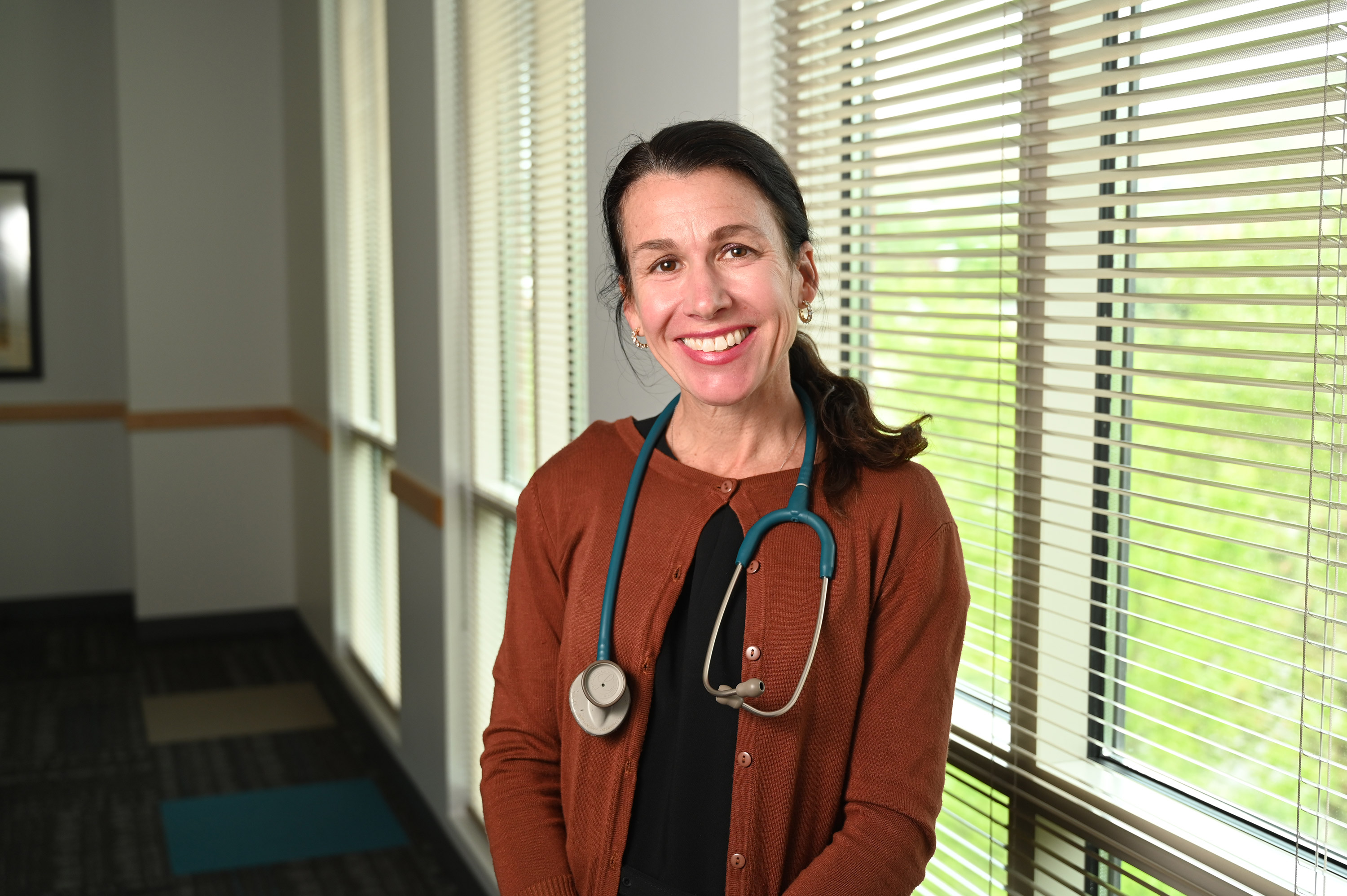 Dr. Tracy Frech, a VA rheumatologist, is working with VA-TEAM in hopes that her software aimed at benefiting Veterans with Raynaud’s phenomenon will eventually reach the marketplace. (Photo by Jeff Grandon)