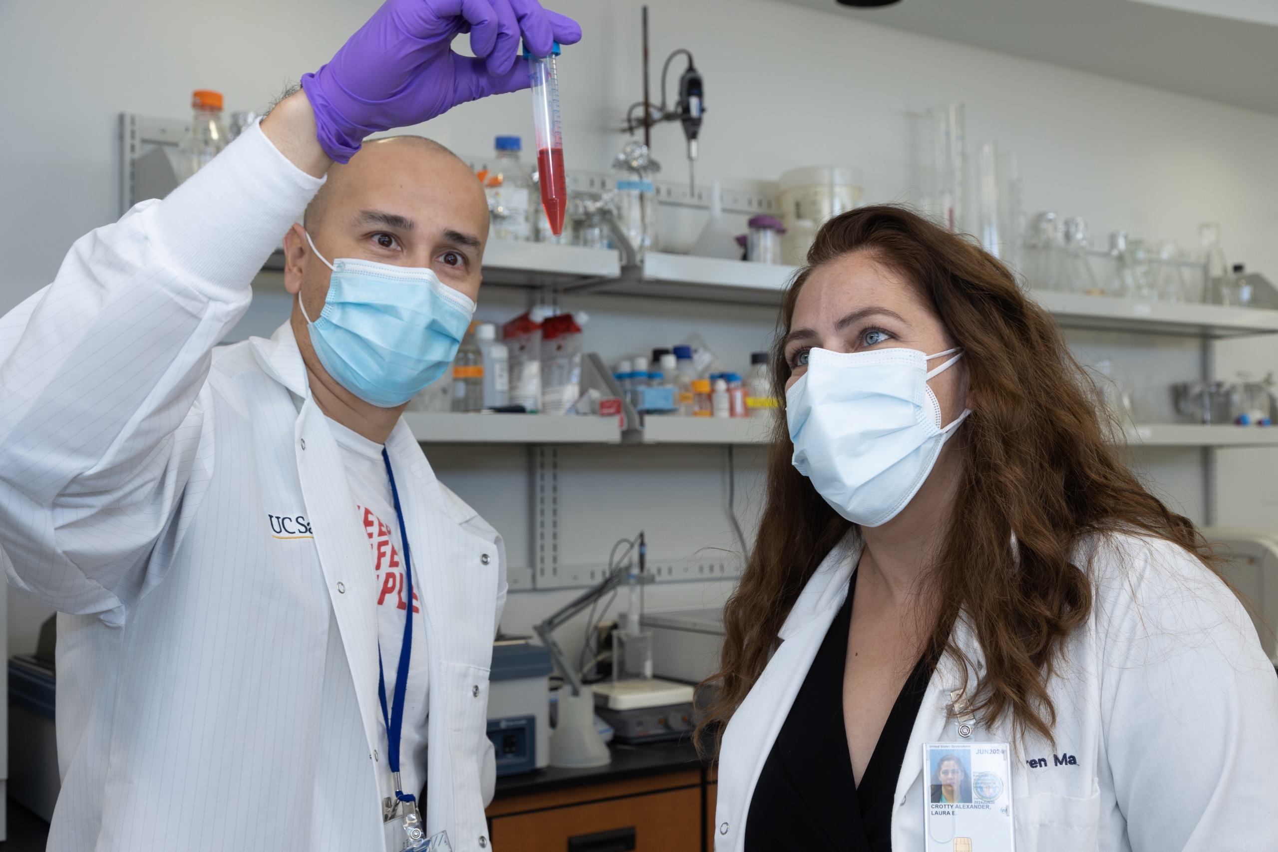 Dr. Laura E. Crotty Alexander (right) and Dr. Jorge Masso-Silva have led efforts to define the long-term consequences of e-cigarette use.