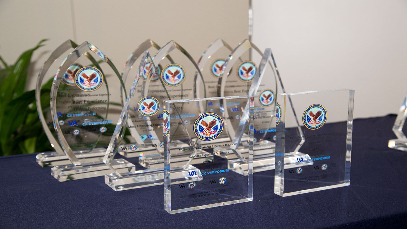 table of awards for customer experience