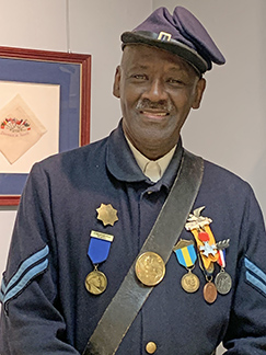 Veteran volunteer in Civil War uniform