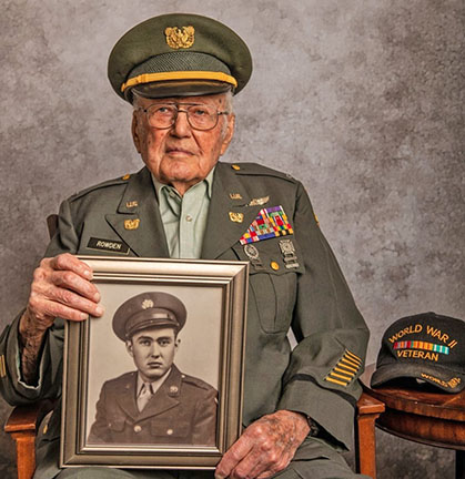 100-year-old Veteran with photo