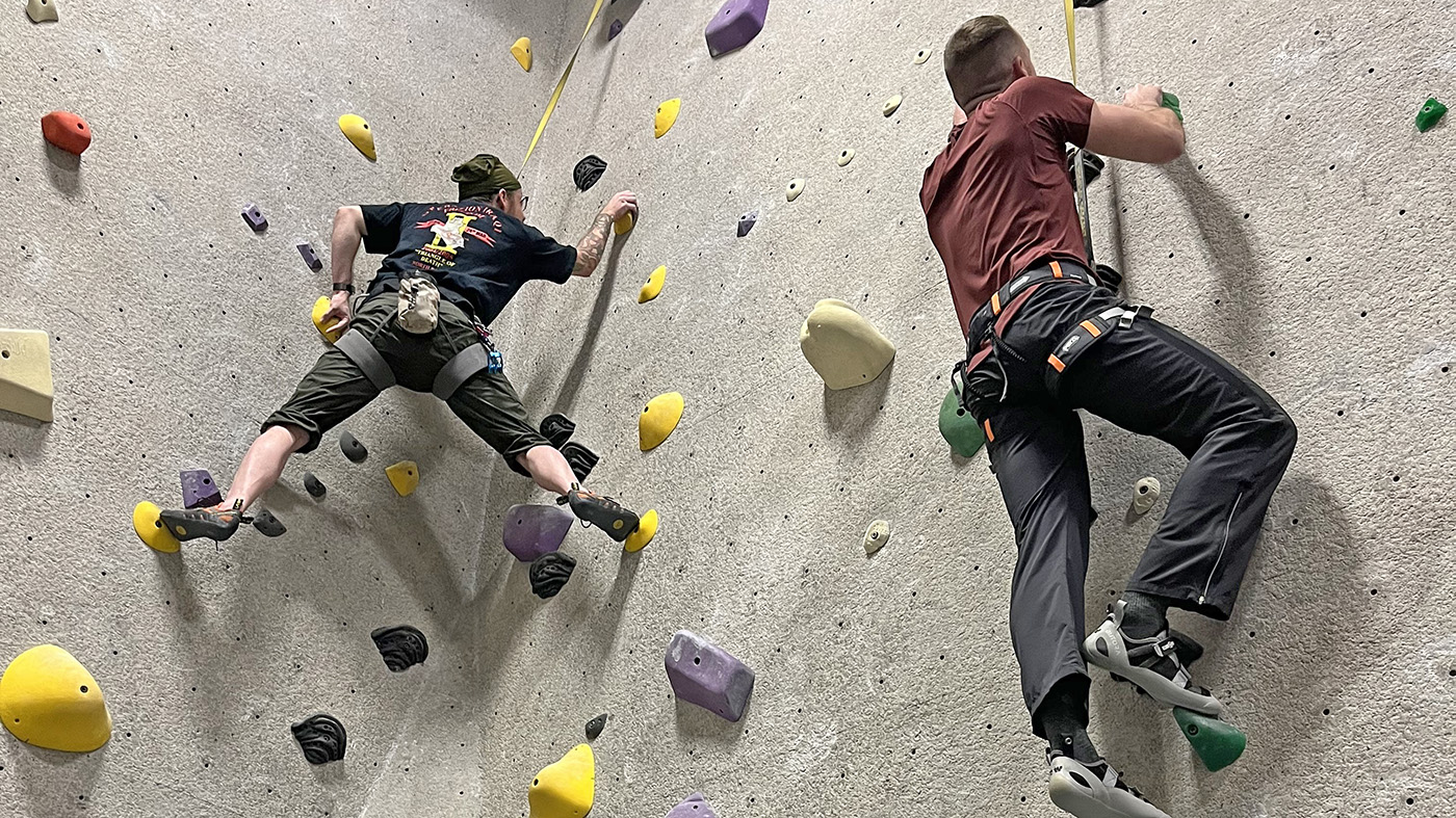 Read Central Iowa Veterans build confidence through climbing