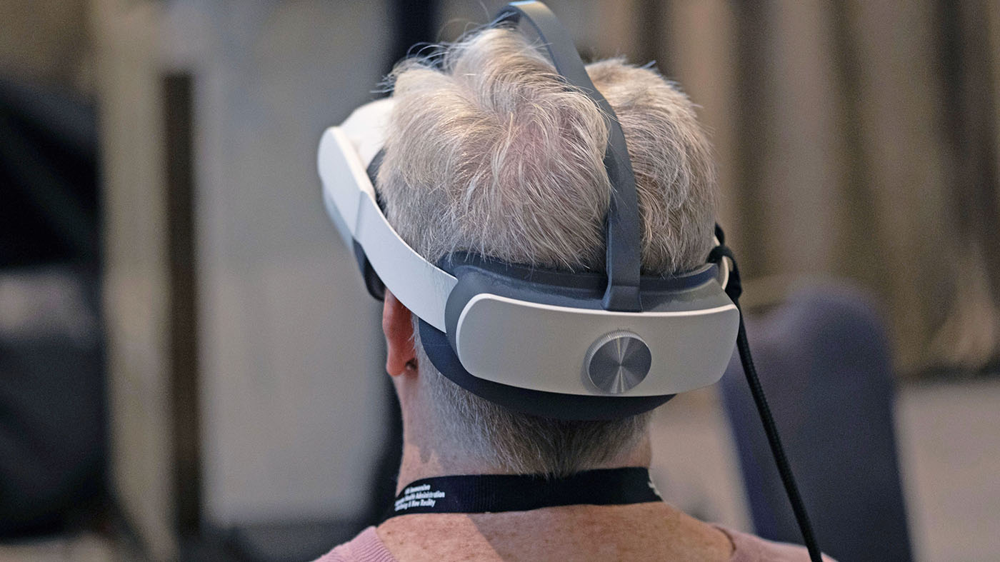 Veteran in virtual reality headset