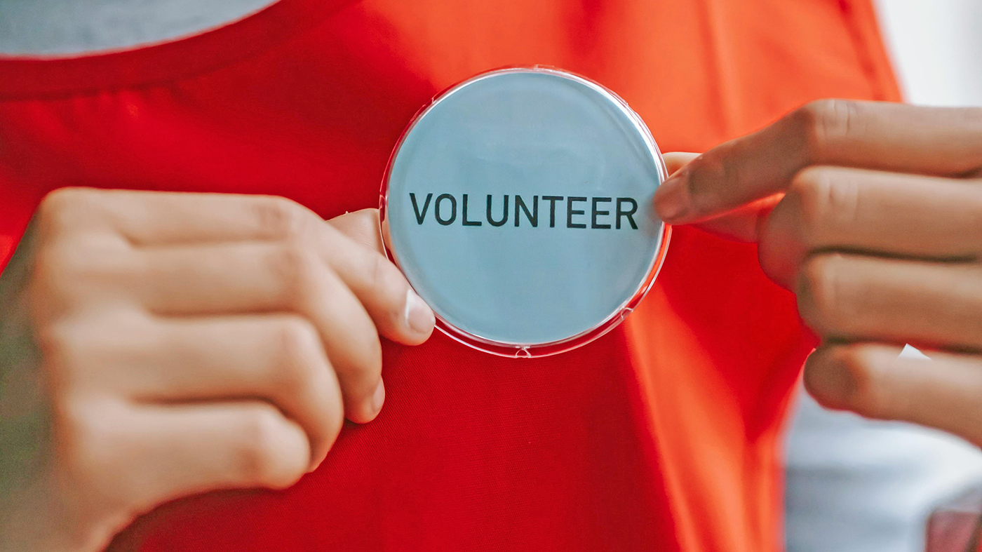 Volunteer button