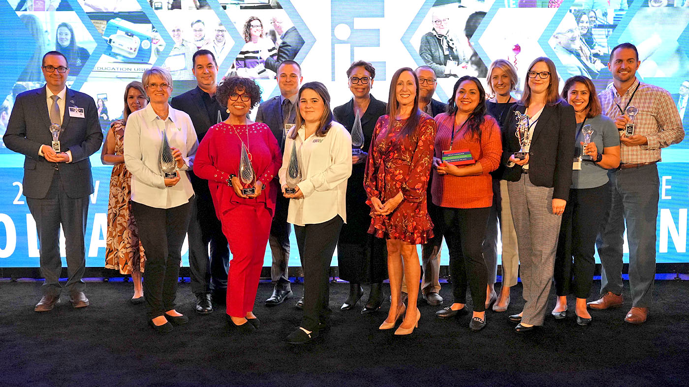 Honoring employee achievement at Innovation Experience